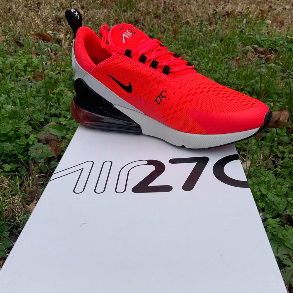 Nike Air Max 270